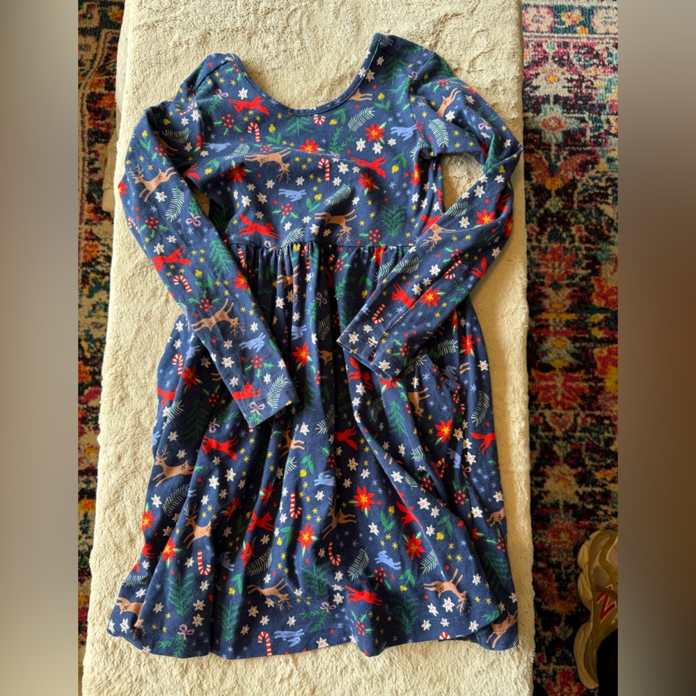 Hanna Andersson Holiday size 6/7 Dress